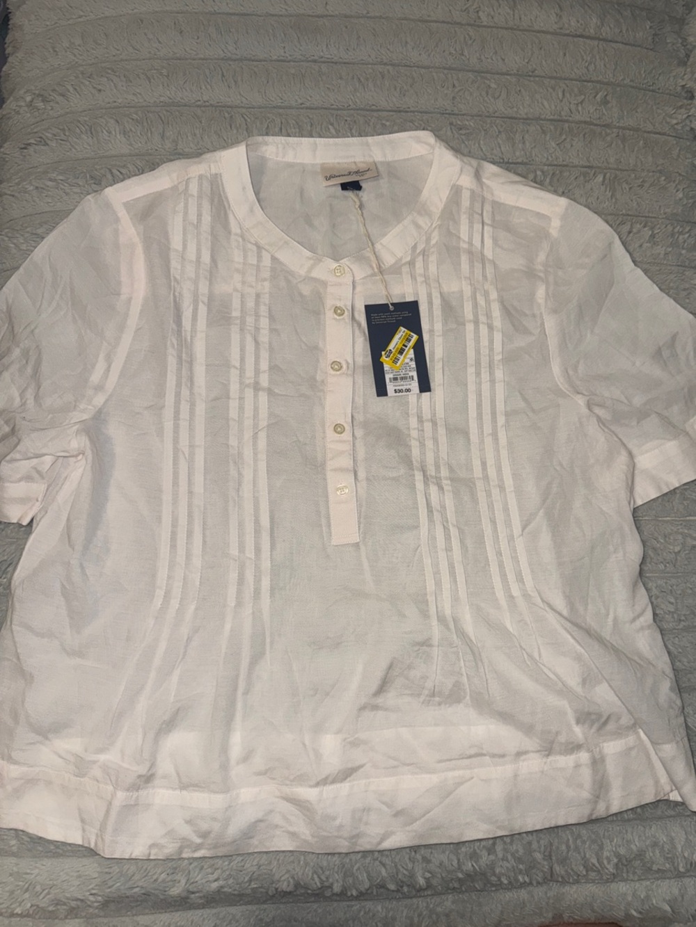 Universal Thread White Pintuck Henley Tunic Top